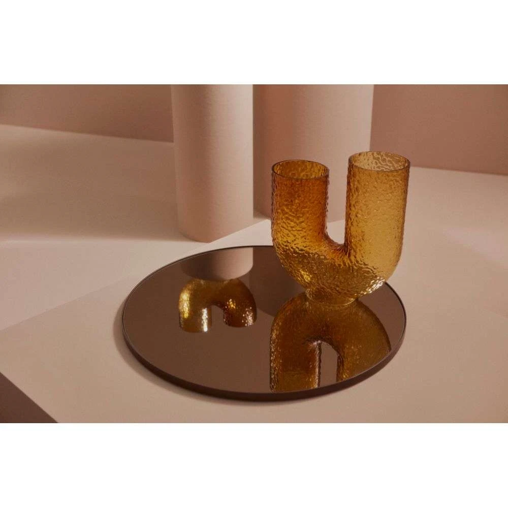 Arura High Glass Vase Amber - AYTM - Koop Online 4 Arura High Glass Vase Amber - AYTM - Koop Online - Afbeelding 2