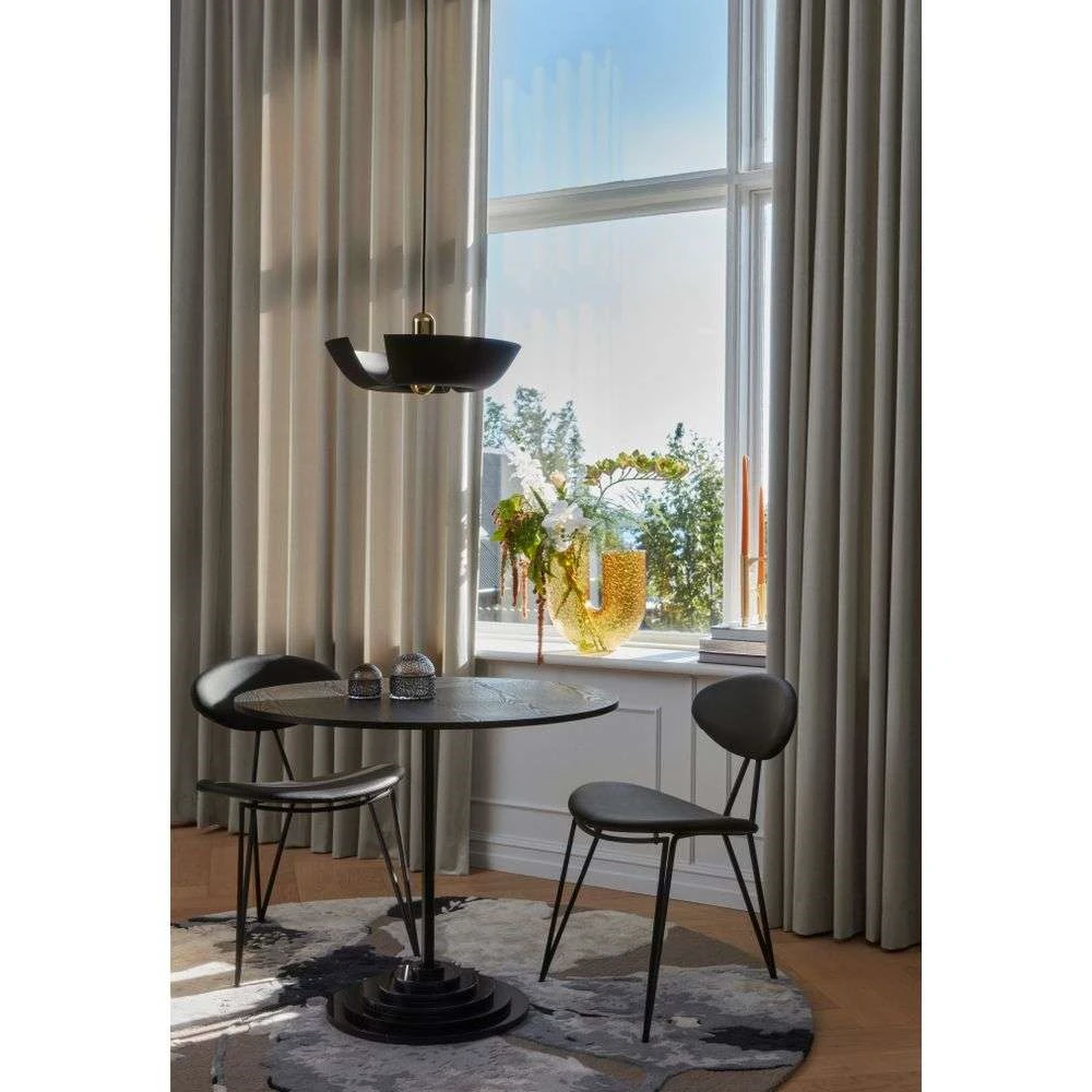 Arura High Glass Vase Amber - AYTM - Koop Online 6 Arura High Glass Vase Amber - AYTM - Koop Online - Afbeelding 4