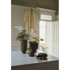 Terra Flowerpots/Vase Ø15 Java Brown - AYTM - Koop Online -Kortingswinkel voor woondecoratie 5704444084927terra flowerpots vase oe15 java brown3