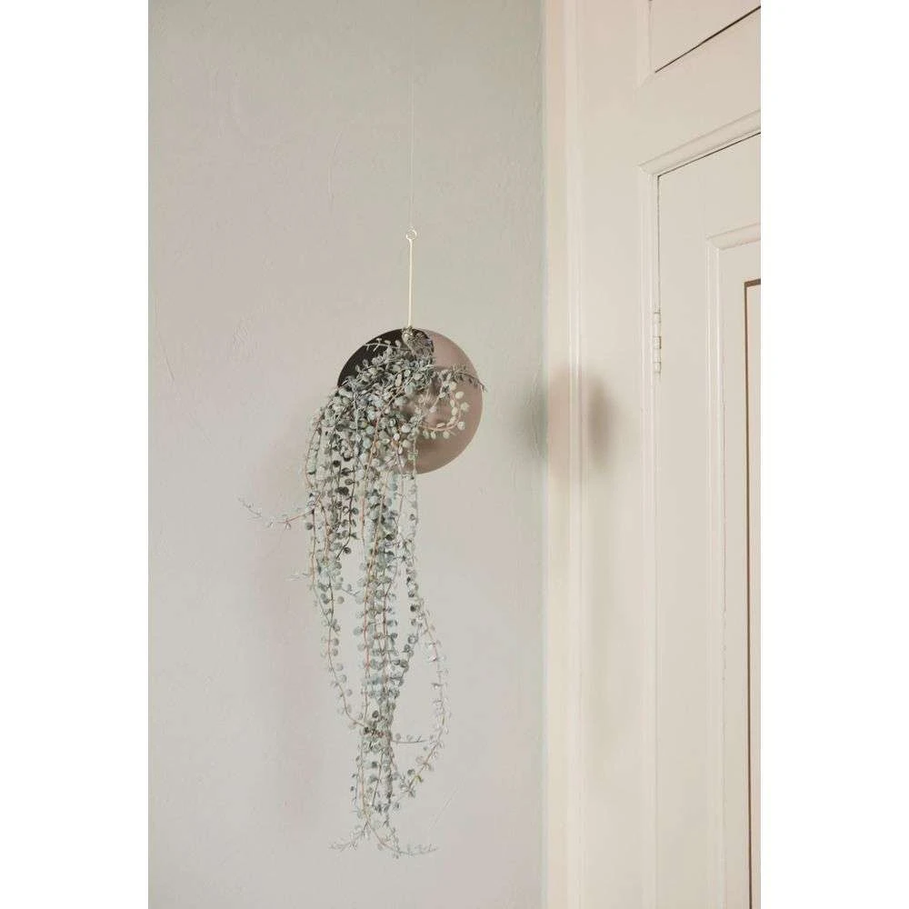 Globe Hanging Flowerpot Ø21 Taupe - AYTM - Koop Online 5 Globe Hanging Flowerpot Ø21 Taupe - AYTM - Koop Online - Afbeelding 3