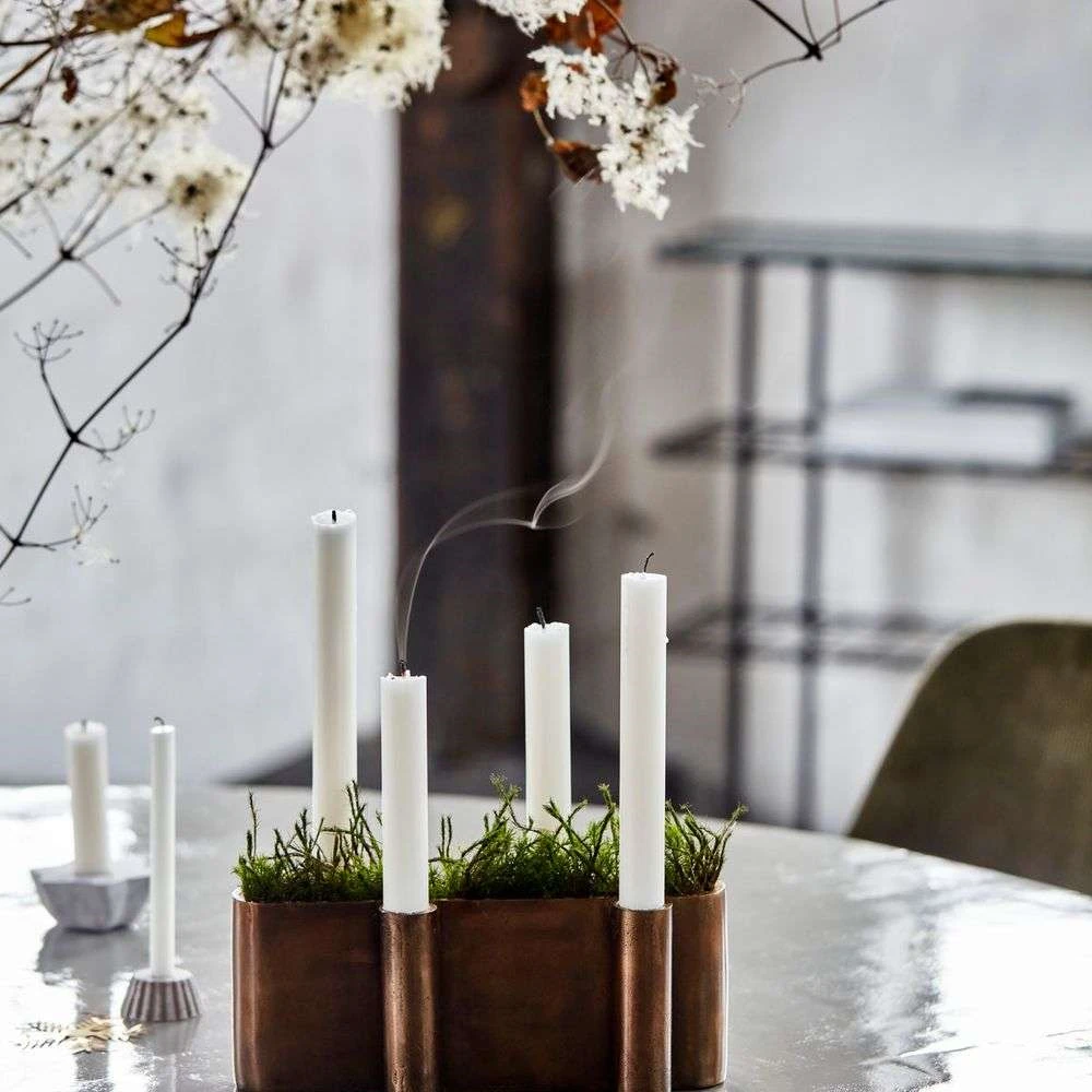 Four Oval Candle Holder Antique Brass - House Doctor - Koop Online 5 Four Oval Candle Holder Antique Brass - House Doctor - Koop Online - Afbeelding 3