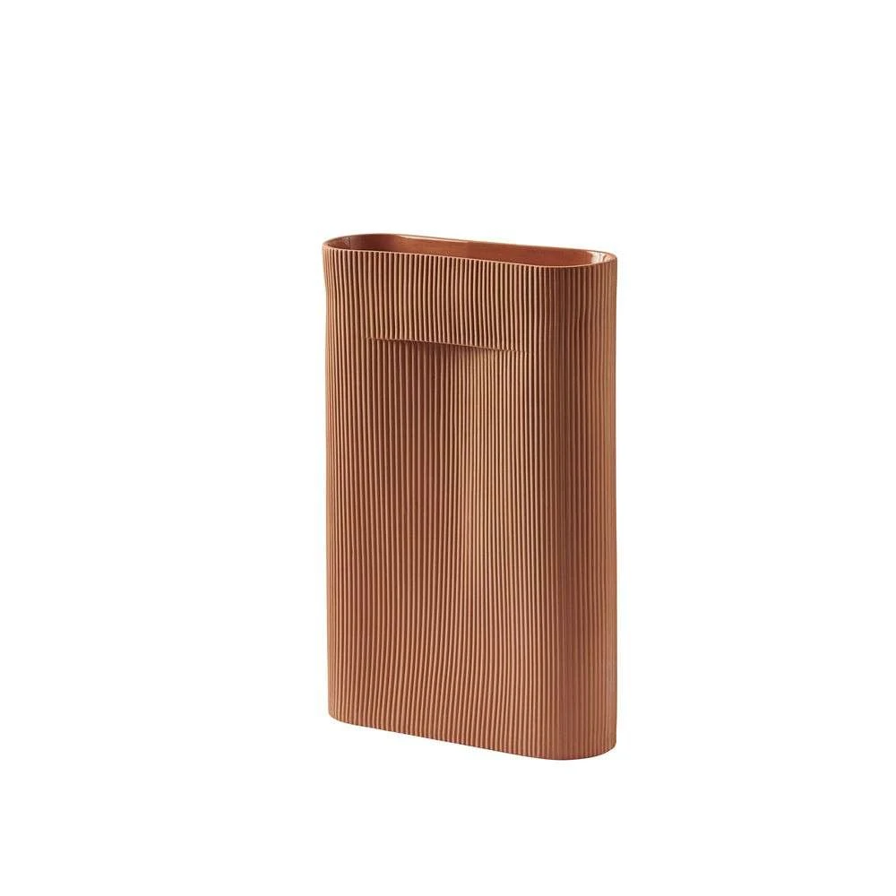 Ridge Vase H48,5 Terracotta - Muuto - Koop Online 3 Ridge Vase H48,5 Terracotta - Muuto - Koop Online