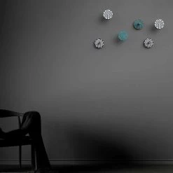 Wandkapstok In Essenhout Met Decoratie-inleg 2 Stuks - Lemme -Kortingswinkel voor woondecoratie appendiabiti a muro in legno di frassino nero con intarsi 2 pezzi lemme 11