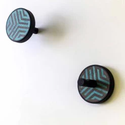 Wandkapstok In Essenhout Met Decoratie-inleg 2 Stuks - Lemme -Kortingswinkel voor woondecoratie appendiabiti a muro in legno di frassino nero con intarsi 2 pezzi lemme 3