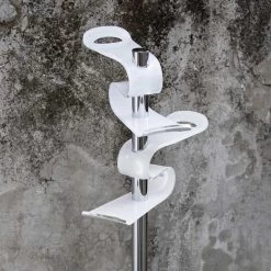 Kapstok In Staal En Gebogen Haken In Wit Acryl - Makete -Kortingswinkel voor woondecoratie appendiabiti a terra in acciaio e ganci curvi in acrilico bianco makete 2