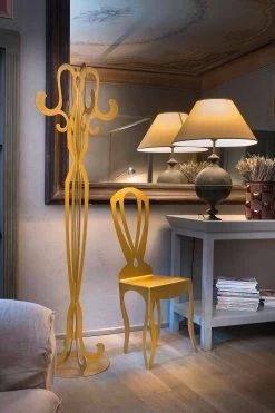 Achttien Haken Gemaakt Van Italië Design Vloerhanger - Giunone -Kortingswinkel voor woondecoratie appendiabiti da terra di design a otto ganci in ferro made in italy giunone 5