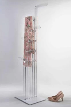 Moderne Gegoten Vloer Kleerhanger In Acryl Kristal, Elva