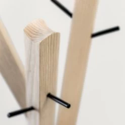 Massief Essenhouten Kapstok Met Metalen Pinnen Made In Italy - Bienna -Kortingswinkel voor woondecoratie appendiabiti in frassino massello con pioli in metallo made in italy bienna 5