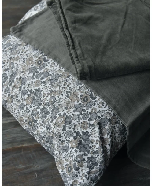 Gebloemde Kussenhoes Met Grijze En Taupe Bloemen, IB Laursen 6 Gebloemde Kussenhoes Met Grijze En Taupe Bloemen, IB Laursen - Afbeelding 4