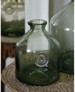 Glazen Apothekers Fles In Het Groen Met Embleem Klein, IB Laursen