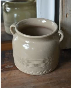 Gres Pot Met Patroon In Onderrand En Oren, IB Laursen 13 Gres Pot Met Patroon In Onderrand En Oren, IB Laursen -Kortingswinkel voor woondecoratie gres pot met patroon in onderrand en oren ib laursen 4