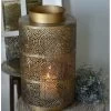 Groot Windlicht Met Sfeervol Gaatjes Patroon Antiek-look Messing 2 Groot Windlicht Met Sfeervol Gaatjes Patroon Antiek-look Messing -Kortingswinkel voor woondecoratie groot windlicht met sfeervol gaatjes patroon antiek look messing