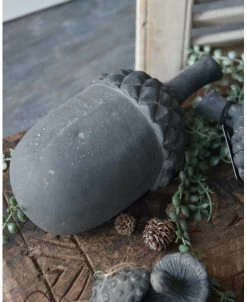 Grote Aardewerk Eikel/ Acorn Van Brynxz