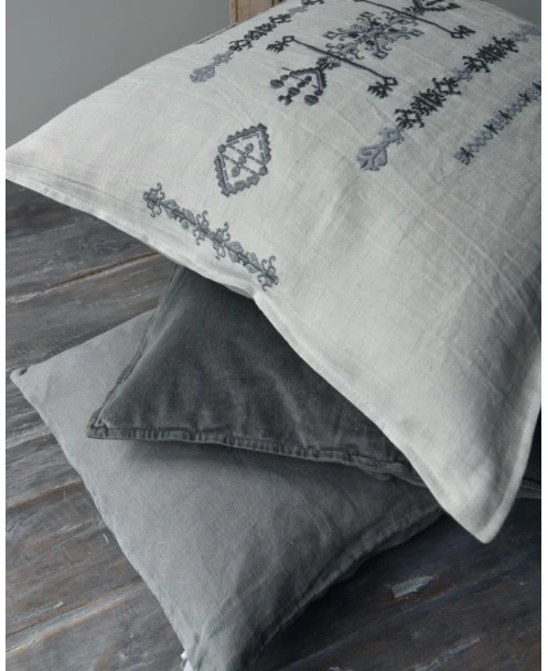 Kussen Hoes Linnenlook Met Grijs Borduursel, IB Laursen 8 Kussen Hoes Linnenlook Met Grijs Borduursel, IB Laursen - Afbeelding 6