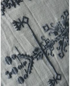 Kussen Hoes Linnenlook Met Grijs Borduursel, IB Laursen 16 Kussen Hoes Linnenlook Met Grijs Borduursel, IB Laursen -Kortingswinkel voor woondecoratie kussenhoes linnenlook met grijs borduursel ib laursen 6