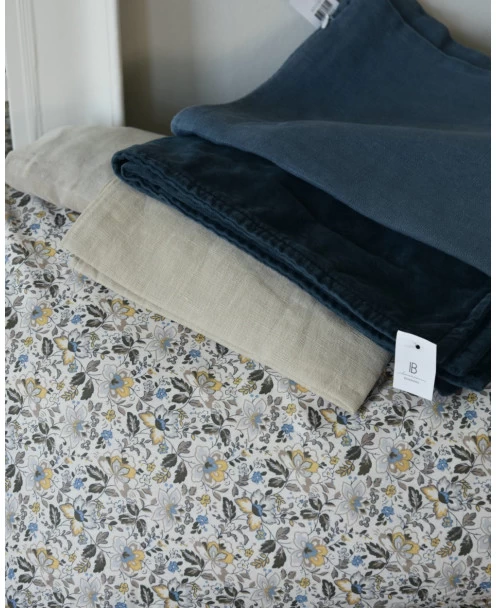 Kussenhoes Rechthoekig Gebloemd Met Zacht Geel, Blauw En Kleikleur, IB Laursen 6 Kussenhoes Rechthoekig Gebloemd Met Zacht Geel, Blauw En Kleikleur, IB Laursen - Afbeelding 4