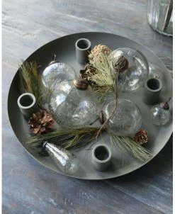 Metalen Schaal Met 4 Kaarsen Inzets Olijf Groen, IB Laursen -Kortingswinkel voor woondecoratie metalen schaal met 4 kaarsen inzets olijf groen ib laursen 5