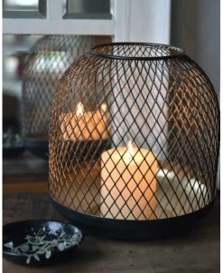 Metalen Windlicht Met Ruit-effect Zwart Met Goud Kleurig Binnenwerk