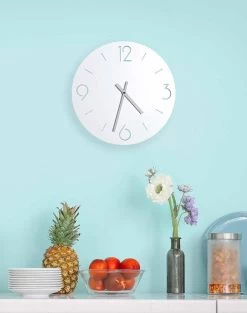 Klassieke Design Witte Wandklok In Rond Hout - Septimius -Kortingswinkel voor woondecoratie orologio da parete bianco di design classico in legno rotondo settimio 2