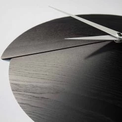 Wandklok Van Modern Design In Natuurlijk Hout Made In Italy - Cratere -Kortingswinkel voor woondecoratie orologio da parete di design moderno in legno naturale made in italy cratere 5