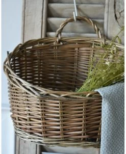 Rieten 'wand' Mand Ovaal Met Asymmetrische Opening, IB Laursen -Kortingswinkel voor woondecoratie rieten wand mand ovaal met asymmetrische opening ib laursen 3