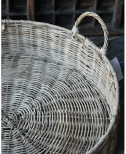 Rond Grijzig Rotan Dienblad Met Hengsels, IB Laursen -Kortingswinkel voor woondecoratie rond grijzig rotan dienblad met hengsels ib laursen 1 3