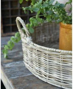 Rond Grijzig Rotan Dienblad Met Hengsels, IB Laursen -Kortingswinkel voor woondecoratie rond grijzig rotan dienblad met hengsels ib laursen 1 4