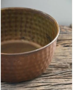 Rond Metalen Schaal Met 'bobbel' Structuur, Groot -Kortingswinkel voor woondecoratie rond metalen schaal met bobbel structuur groot 4