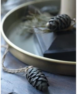 Ronde Tray Grijs Met Antiek Gouden Buitenkant, IB Laursen -Kortingswinkel voor woondecoratie ronde tray grijs met antiek gouden buitenkant ib laursen 2