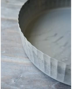 Ronde Zinken Schaal Met Hoge Schulp Rand, IB Laursen 15 Ronde Zinken Schaal Met Hoge Schulp Rand, IB Laursen -Kortingswinkel voor woondecoratie ronde zinken schaal met hoge schulp rand ib laursen 5