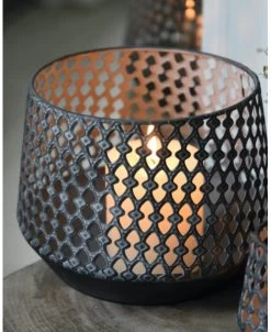 Set Van 3 Metalen Windlichten Met Sierlijk Gaatjes Patroon -Kortingswinkel voor woondecoratie set van 3 metalen windlichten met sierlijk gaatjes patroon 6