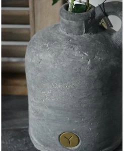 Vintage Grijze Kruik Fles Met Klein Rond Oor En Smalle Hals, Brynxz -Kortingswinkel voor woondecoratie vintage grijze kruik fles met klein rond oor en smalle hals brynxz 1 3