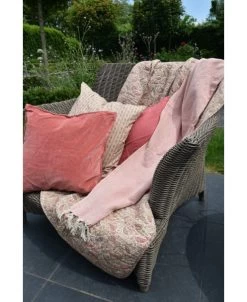 Woonkleed Cream/faded Rose Met Kwastjes, IB Laursen -Kortingswinkel voor woondecoratie woonkleed creamfaded rose met kwastjes ib laursen 2