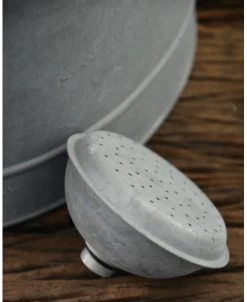 Zinken Gieter Met Zwart Handvat, IB Laursen -Kortingswinkel voor woondecoratie zinken gieter met zwart handvat ib laursen 6