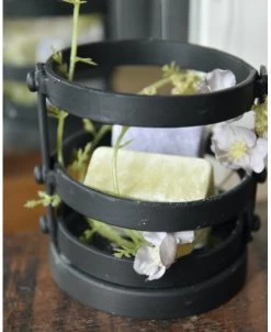 Zwarte Metalen Houder Met Amber Blokjes Lavendel En Jasmijn 15 Zwarte Metalen Houder Met Amber Blokjes Lavendel En Jasmijn -Kortingswinkel voor woondecoratie zwarte metalen houder met amber blokjes lavendel en jasmijn 6